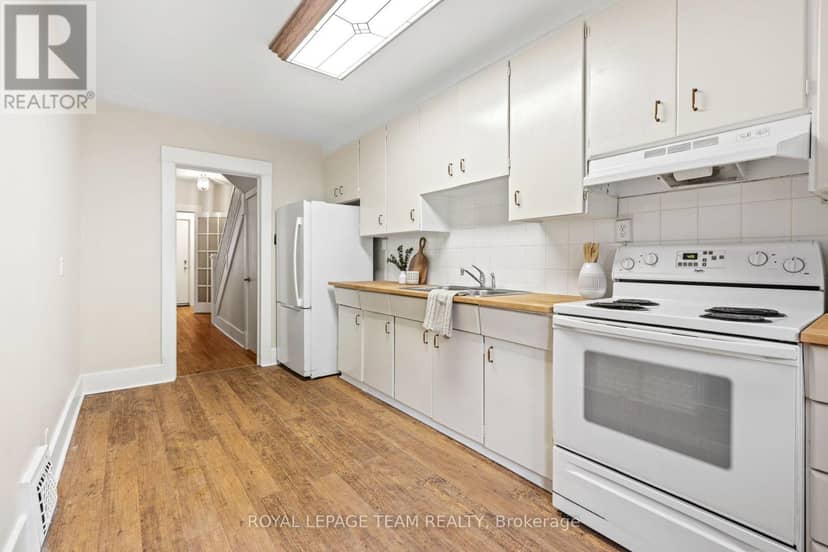 208 Holland Avenue — photo 15 of 40