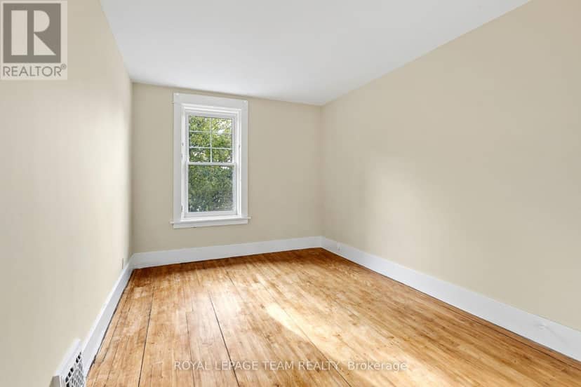 208 Holland Avenue — photo 31 of 40