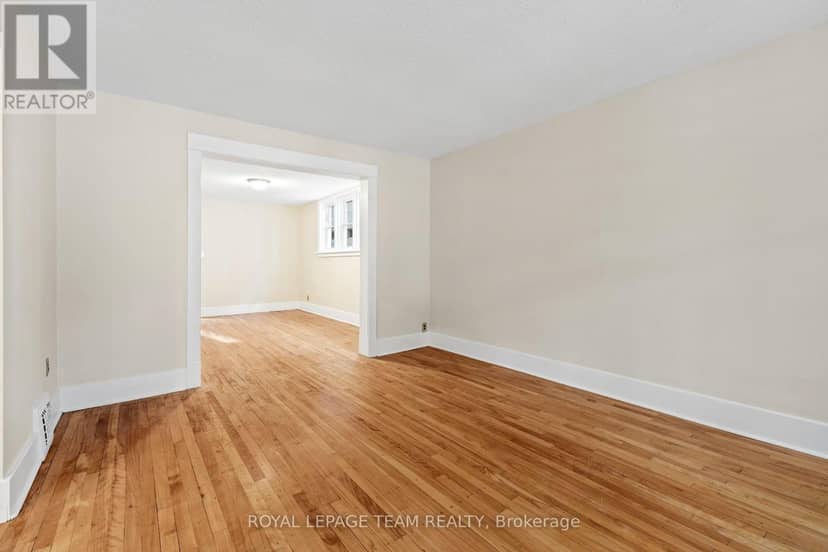 208 Holland Avenue — photo 9 of 40