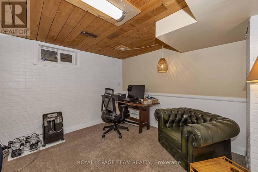 F - 1516 Beaverpond Drive — photo 32 of 40