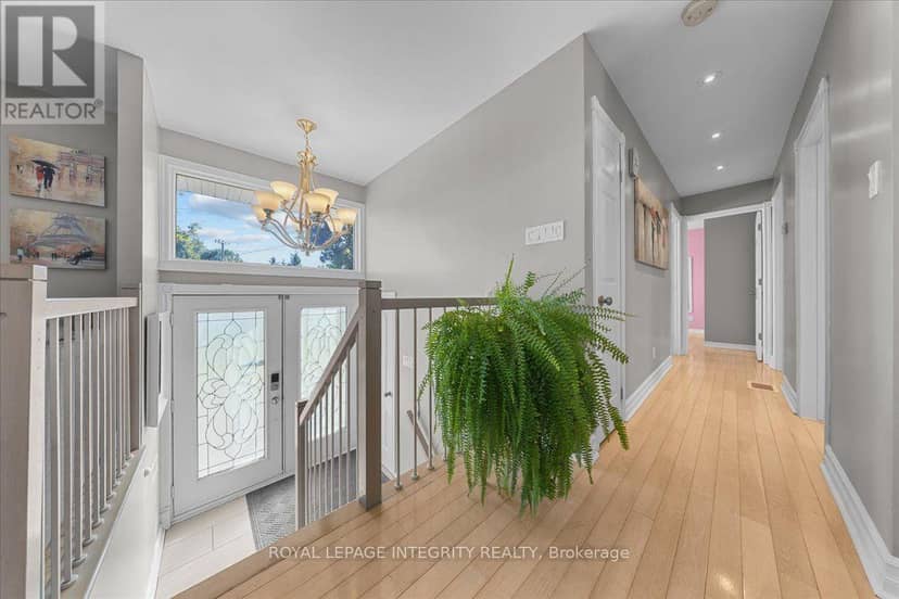 3073 Old Montreal Road, Ottawa, photo 4