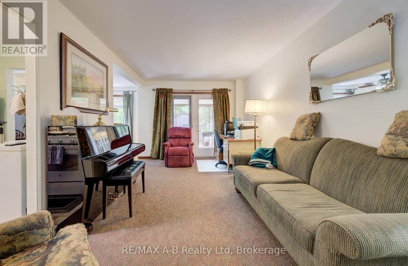 23 Galt Road — photo 6 of 35