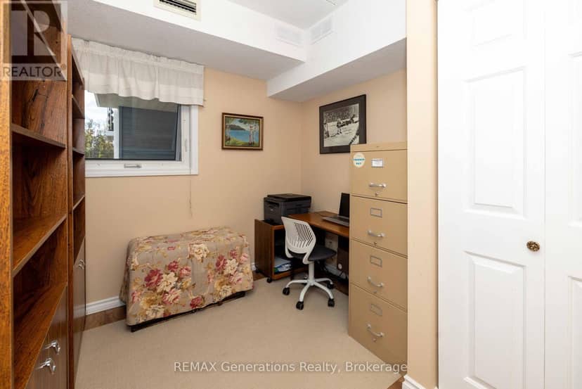 207 - 800 Gordon Street — photo 17 of 32