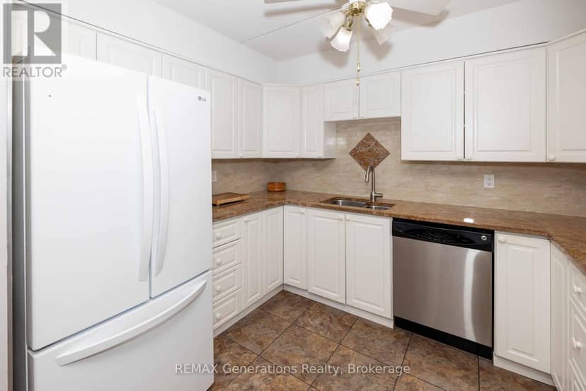 207 - 800 Gordon Street, Thunder Bay, photo 3