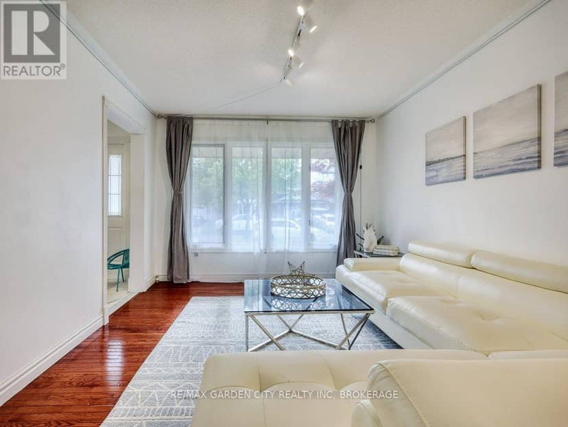 20 Consiglia Drive — photo 9 of 40