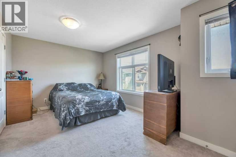 318 Strathcona Circle — photo 20 of 32