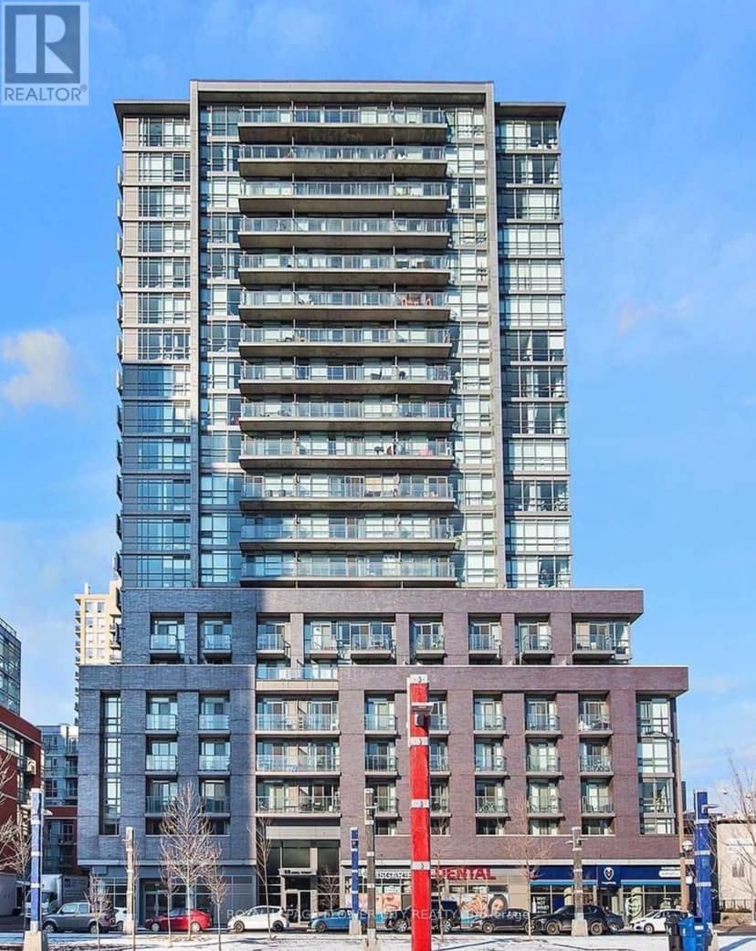 730 - 68 Abell Street — photo 15 of 18