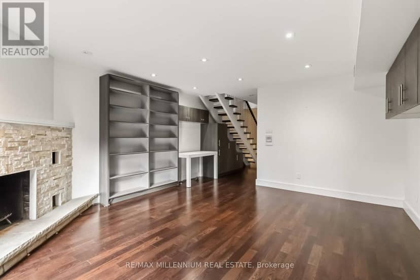 65 Castlefield Avenue — photo 11 of 40