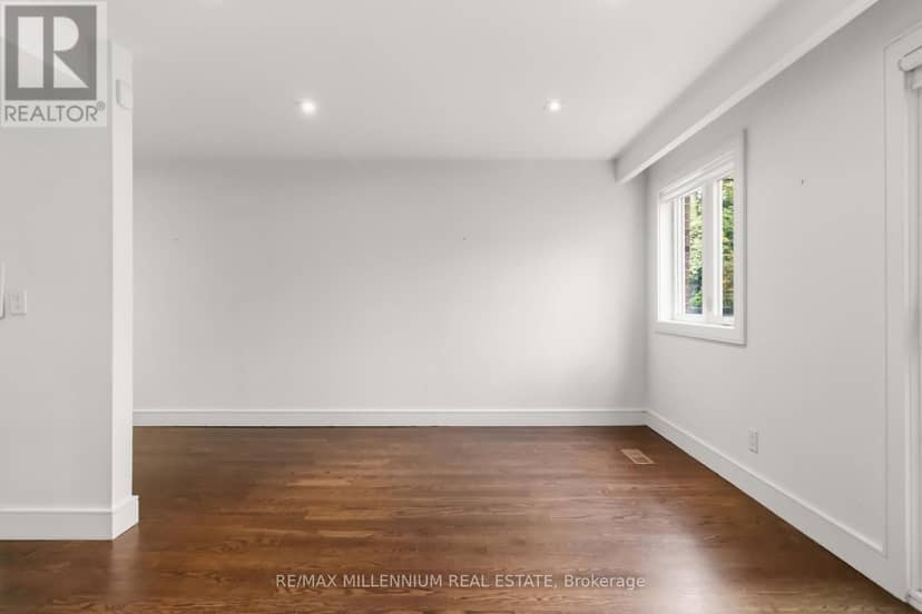 65 Castlefield Avenue — photo 23 of 40