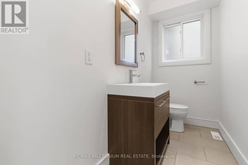 65 Castlefield Avenue — photo 31 of 40