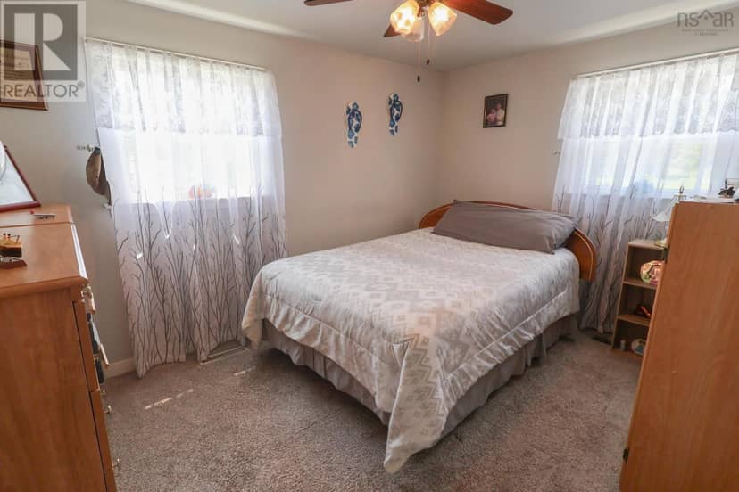 17 Freds Road — photo 18 of 32