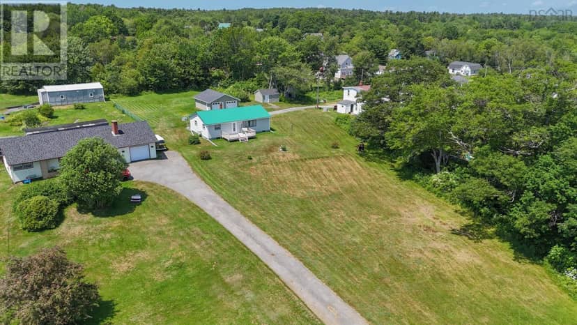 17 Freds Road, Western Shore, photo 3