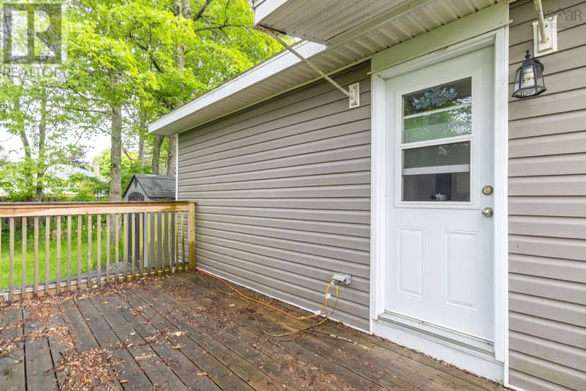 121 Milo Terrace — photo 28 of 31
