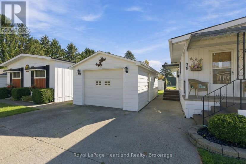 38 Miller Street, Strathroy-Caradoc, photo 4