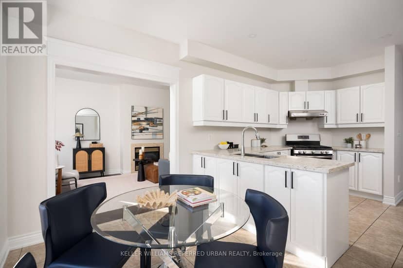19 Kayak Crescent — photo 11 of 40