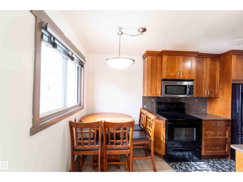 #302 10745 83 AV NW, Edmonton, photo 7