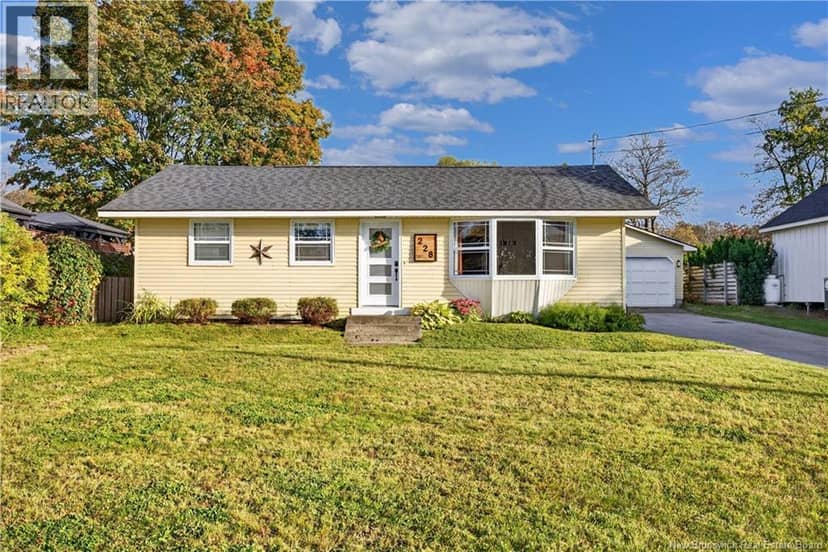 228 Wellington Street, Miramichi, photo 2