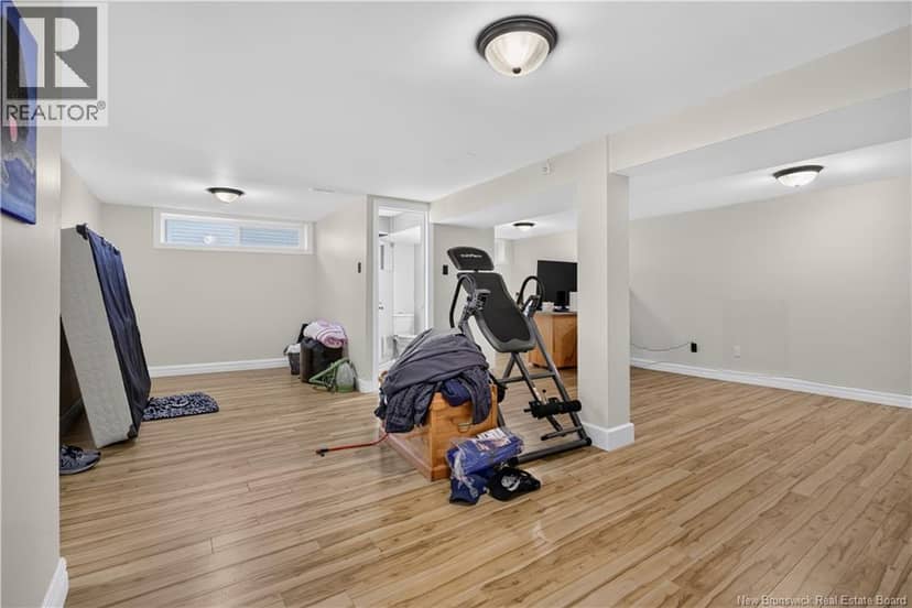 228 Wellington Street — photo 30 of 30