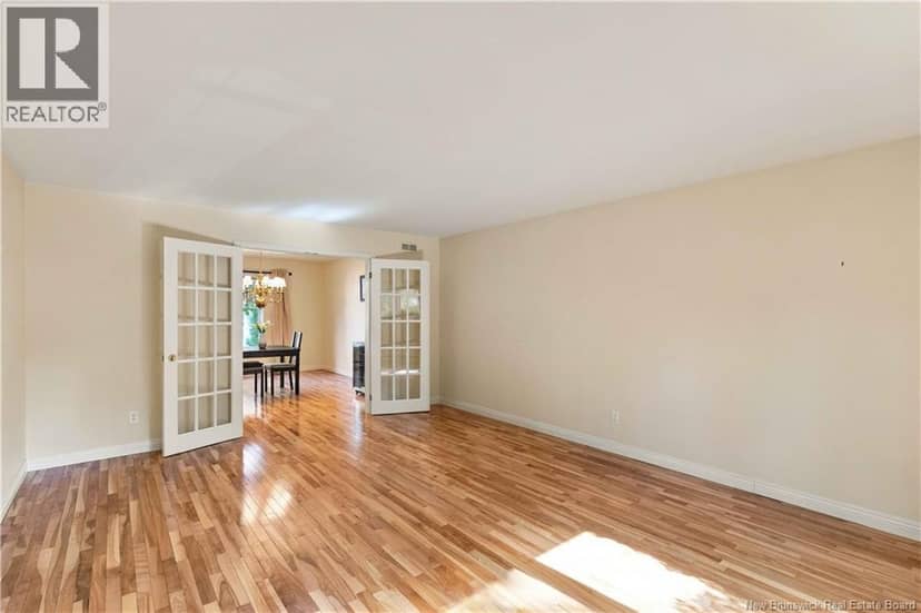 53 Brentwood Drive, Fredericton, photo 2