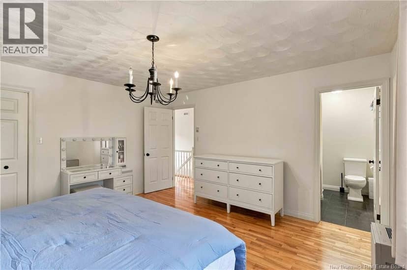 53 Brentwood Drive — photo 24 of 40