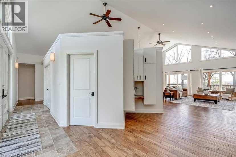 720 MOUNTAIN BROW Road W, Burlington, photo 2