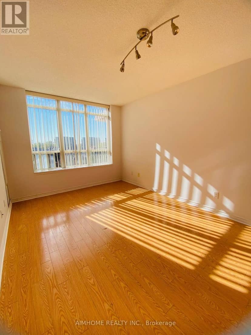 708 - 130 Pond Drive, Markham, photo 6