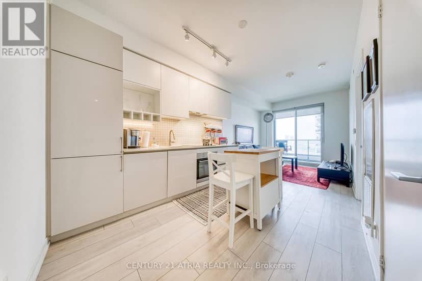 1811 - 950 Portage Parkway, Vaughan, photo 7