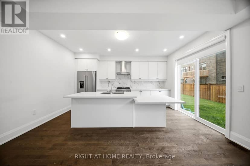 80 Tempel Street — photo 11 of 30