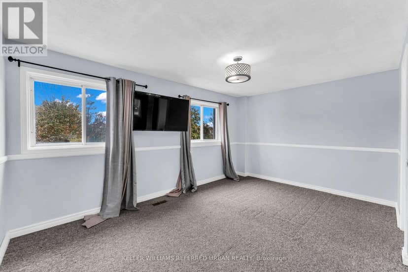 94 Laidlaw Drive — photo 13 of 36