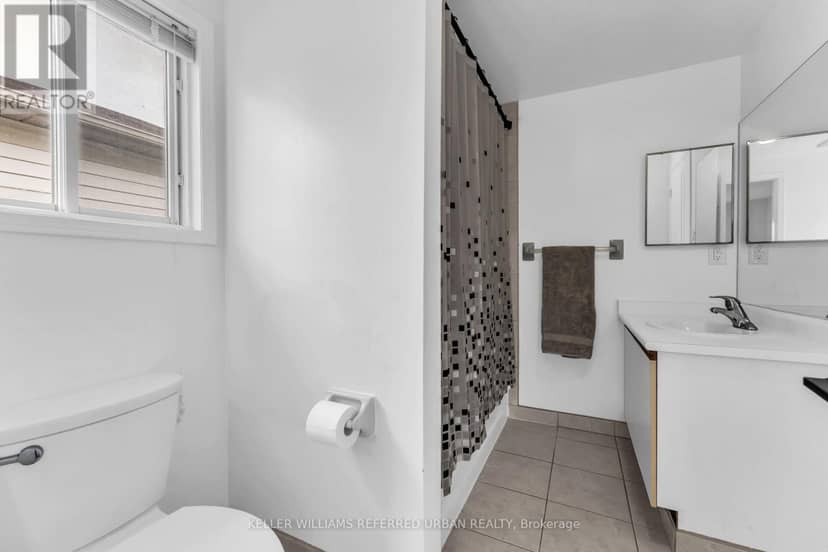 94 Laidlaw Drive — photo 21 of 36