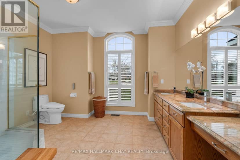 16 Chestnut Lane — photo 16 of 40