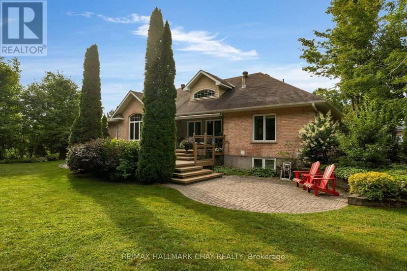 16 Chestnut Lane — photo 33 of 40
