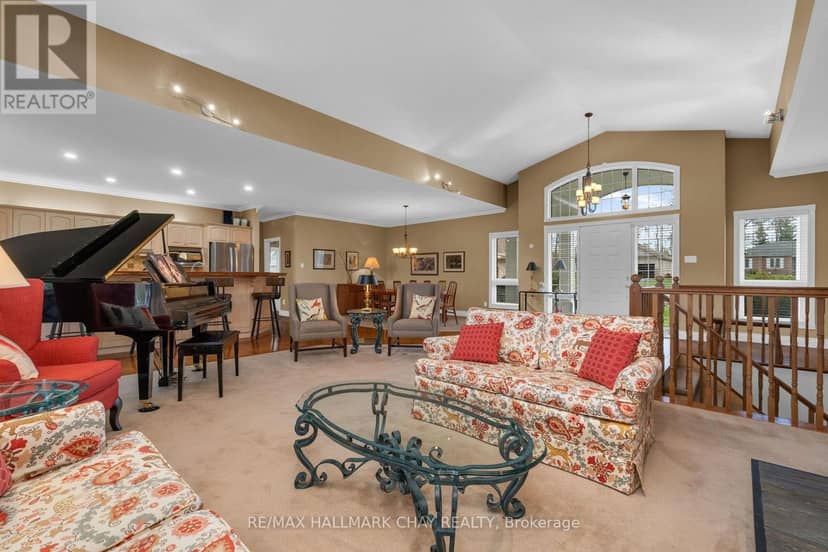 16 Chestnut Lane, Oro-Medonte, photo 4