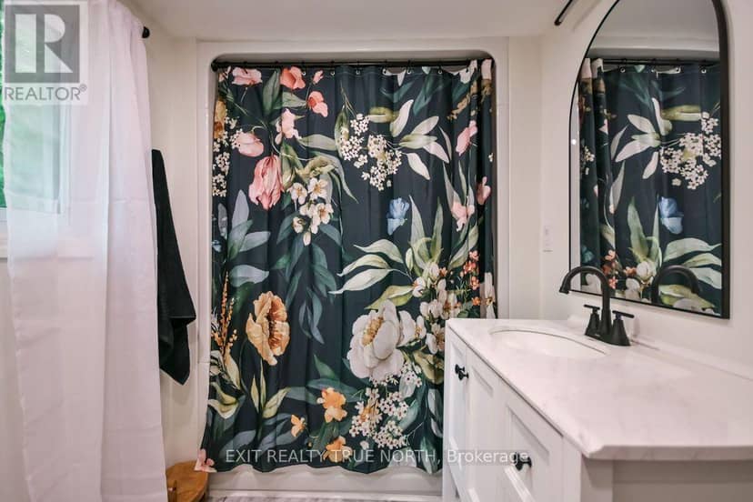27 Nida Drive — photo 16 of 40