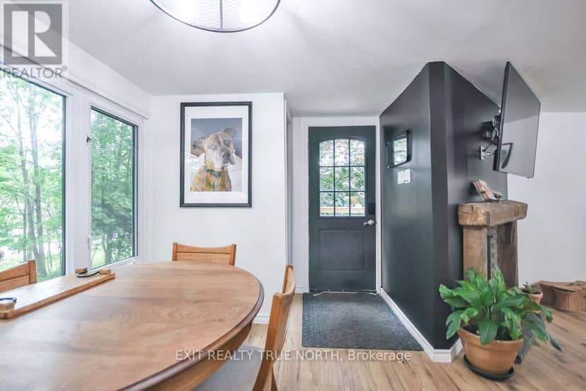 27 Nida Drive, Tiny, photo 4
