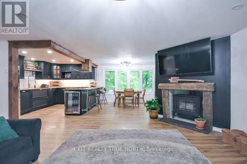 27 Nida Drive, Tiny, photo 8