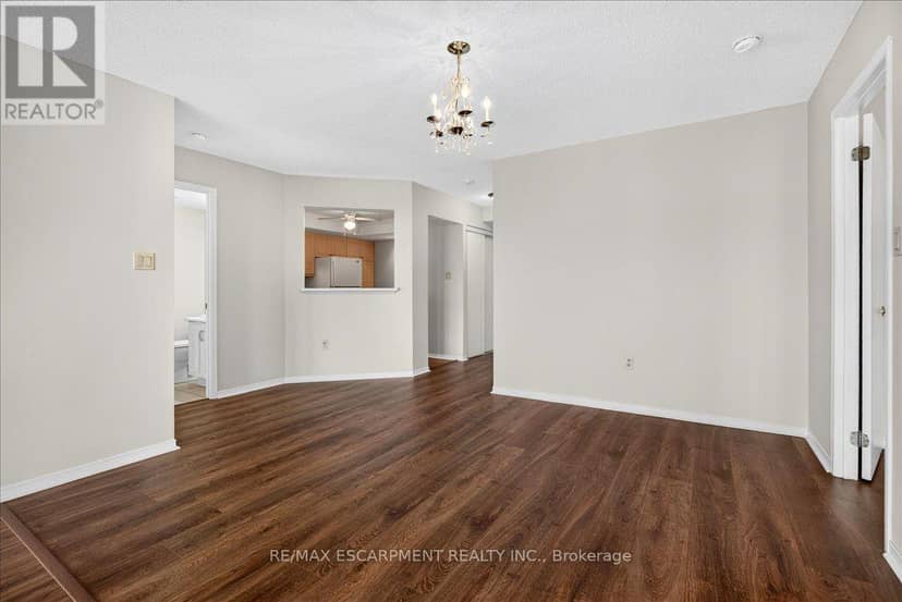 804 - 5080 Pinedale Avenue — photo 13 of 36