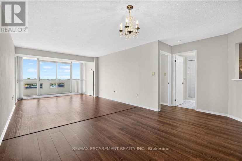804 - 5080 Pinedale Avenue — photo 14 of 36