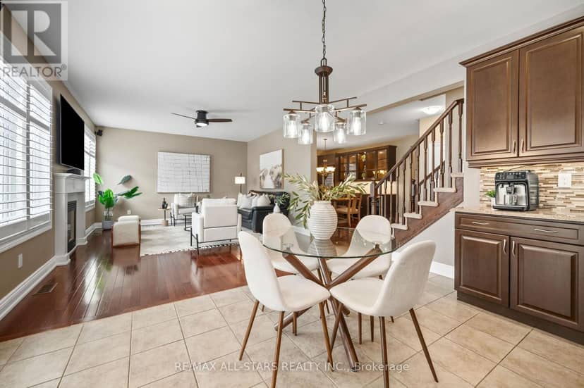 331 Inman Heights, Milton, photo 2