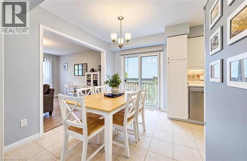24 WHITE SANDS Court, Kitchener, photo 7