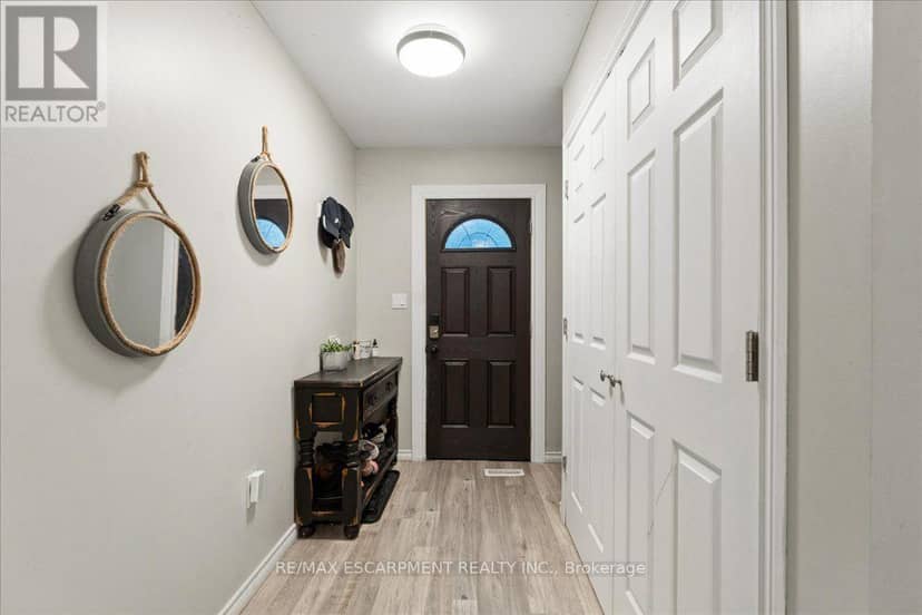 8 First Private Road — photo 12 of 40