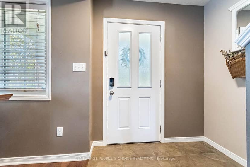 9 - 35 Mountford Drive, Guelph, photo 8