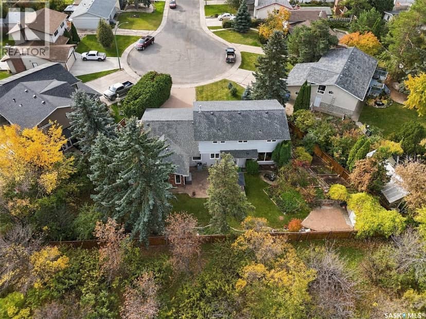 225 Clearwater COURT, Saskatoon, photo 4