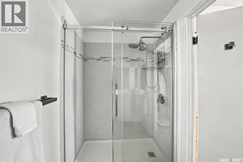 225 Clearwater COURT — photo 34 of 40