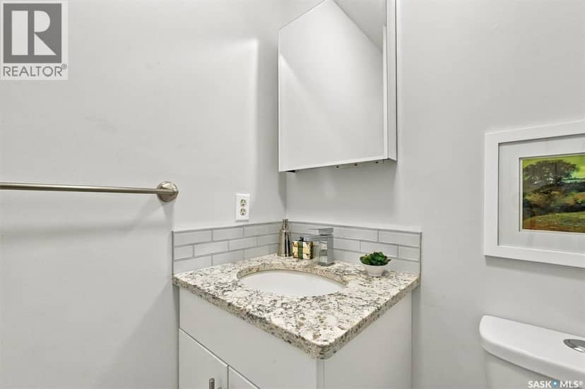 225 Clearwater COURT — photo 27 of 40