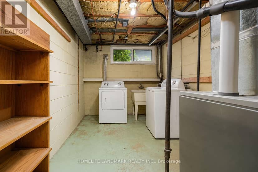 34 Gentry Crescent — photo 29 of 34