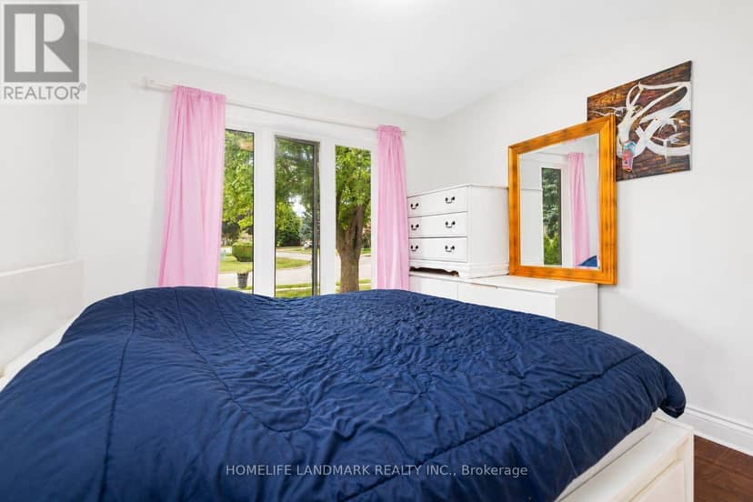 34 Gentry Crescent — photo 12 of 34
