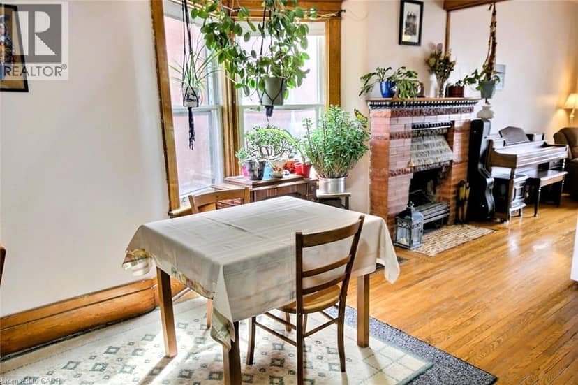 223 WATER Street N, Cambridge, photo 7