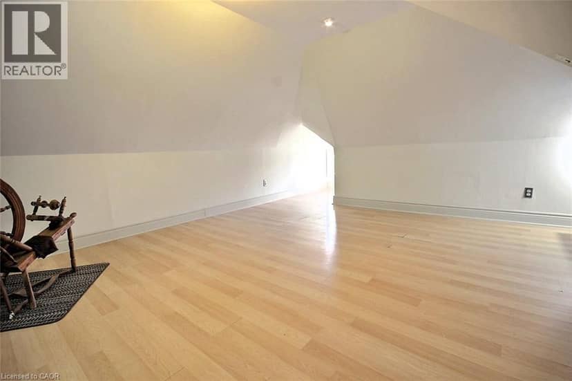 223 WATER Street N — photo 17 of 22