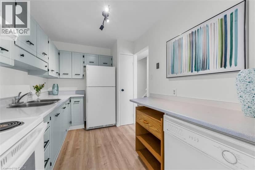 5045 PINEDALE Avenue Unit# 82, Burlington, photo 4
